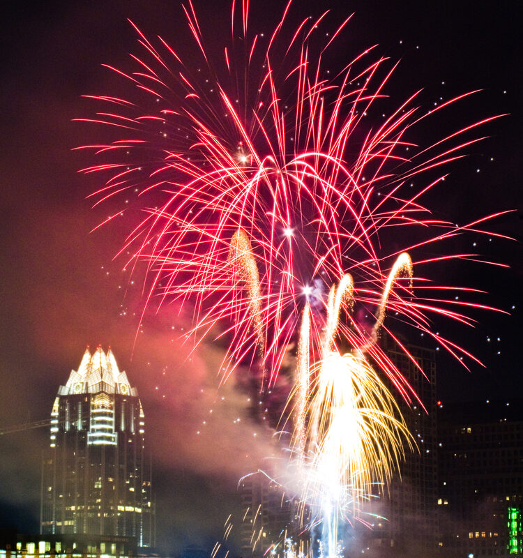 fireworks austin viewpoint lookout viewing frost bank tower artillery shell
