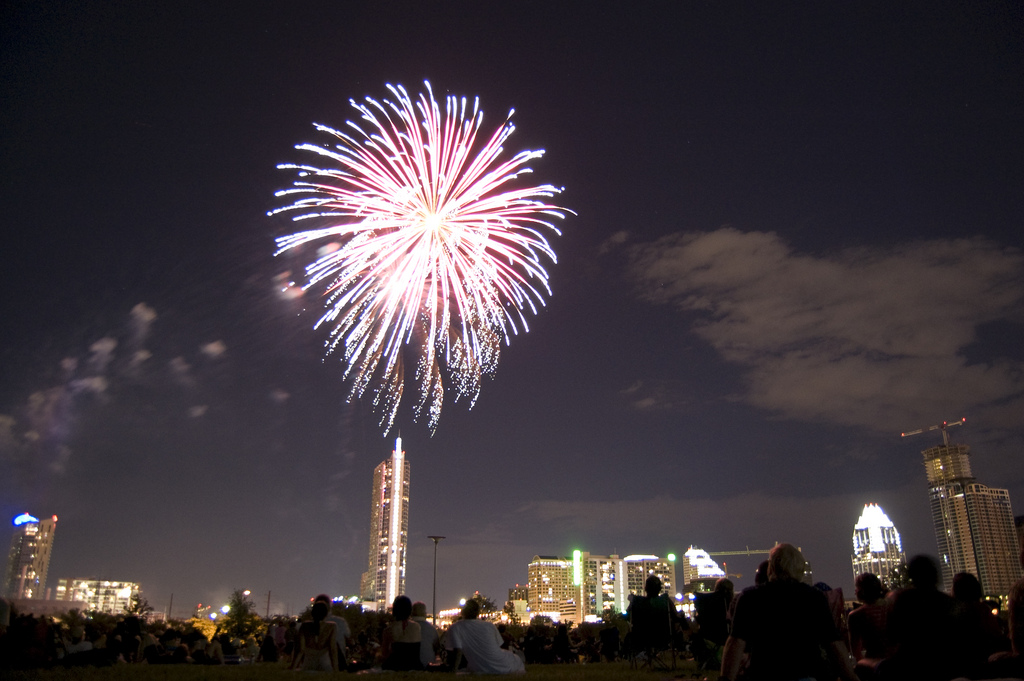 12 Perfect Places To Watch Austin Fireworks On The 4th Of July