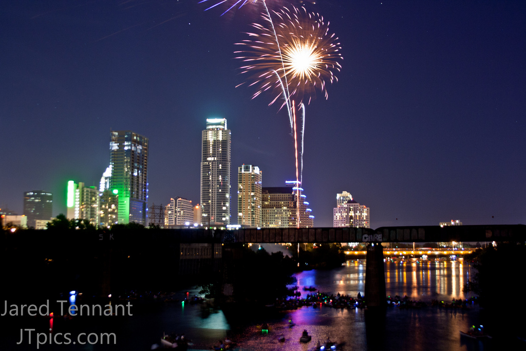 12 Perfect Places To Watch Austin Fireworks On The 4th Of July