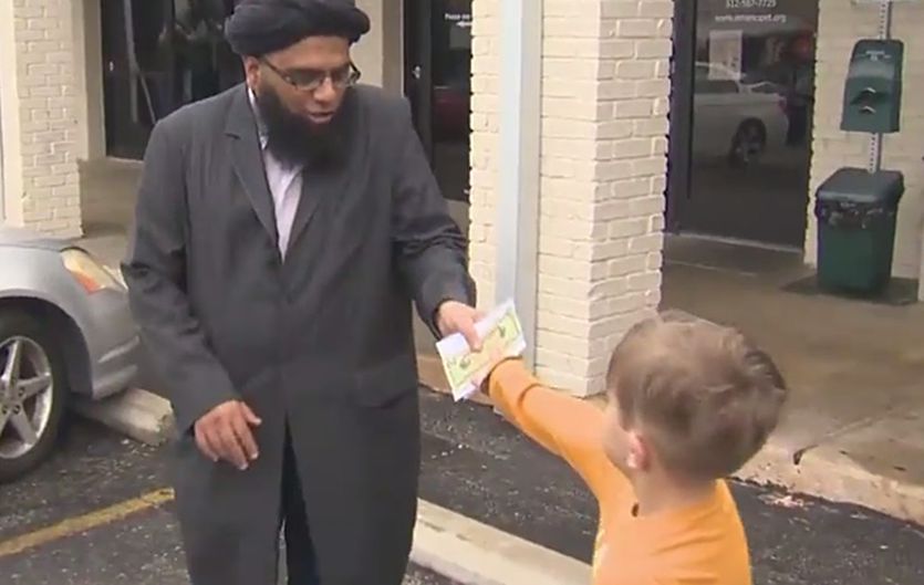 Despite vandalism, the Austin Muslim community is thriving