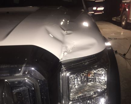 Ambulance, Uber Driver Struck By Rocks Thrown Onto I-35