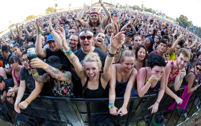 ACL Fest 2015 crowd. Photo by Flickr user Ralph Arvesen, creative commons licensed. https://www.flickr.com/photos/rarvesen/21681493794