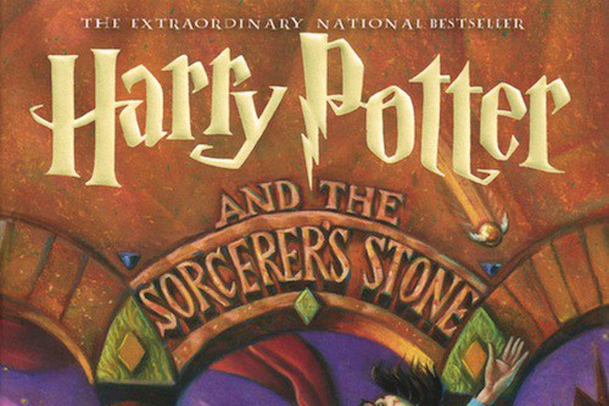 Камень книга 6. Harry Potter and the Sorcerer's Stone. Harry Potter and the Sorcerer's Stone обложка.