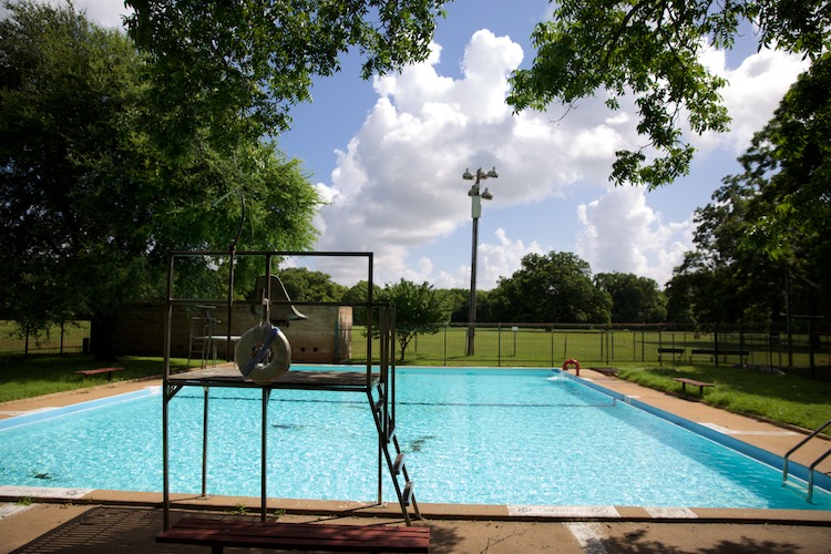 Free Austin Pools - Govalle