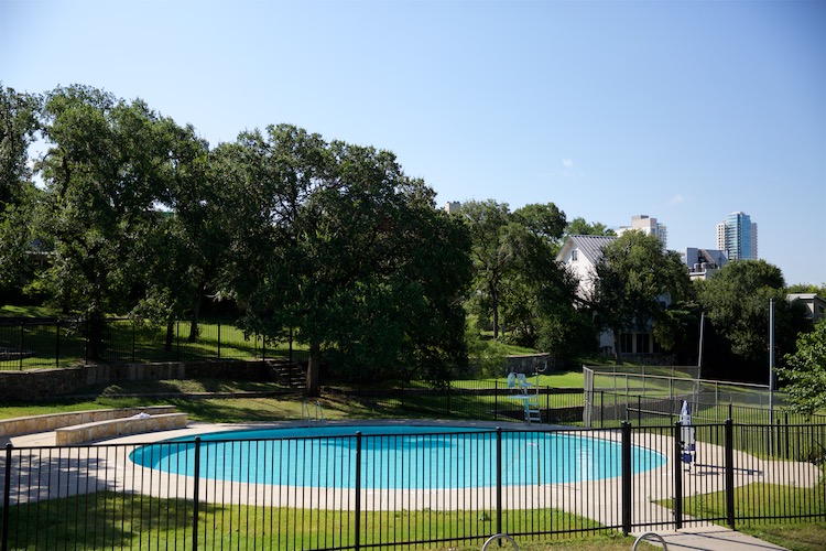 Free Austin Pools - West Austin