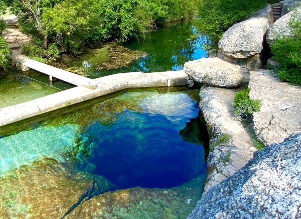 How To Visit Jacob's Well Natural Area in Wimberley, Texas